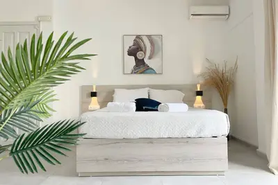 Image de Studio Sunset avec terrasse ΙΙ 50m de la plage-Studio récemment rénové