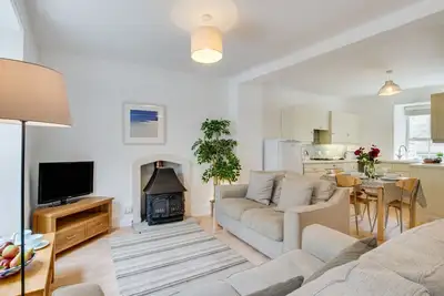 Image de 26 Wesley Place - Deux Chambres Appartement, Couchages 4