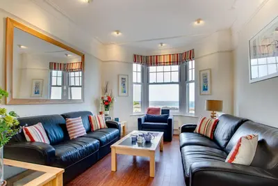 Image de 2a Clodgy View - Deux Chambres Maison, Couchages 5