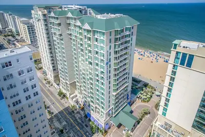 Image de Spacieux 2 chambres Ă Ocean Beach Club Resort familial sur Virginia Beach.