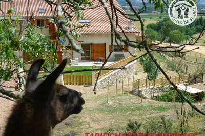 Image de Maison cosy avec spa, sauna et lamas à proximité de Roanne