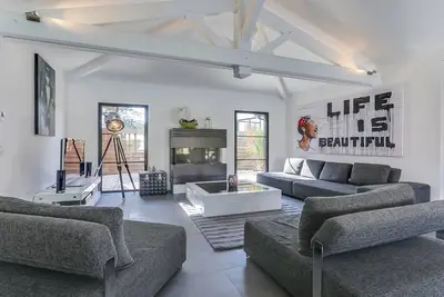 Image de Ambiance Villa, Californian Style, Contemporary. Heated swimming pool