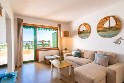 Image de Appartement sur la plage avec vue sur la baie de Las Cucharas