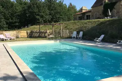 Image de Au coeur du Périgord Noir, propriété de caractère avec vue imprenable, piscine