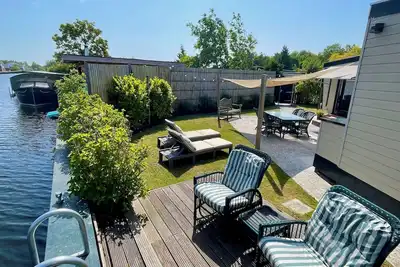 Image de Amsterdam Chalet au bord du lac!