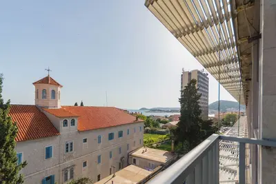 Image de Appartement exclusif au centre avec vue imprenable!