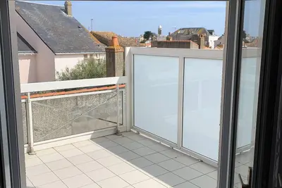 T3  Mer et commerces