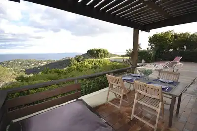Image de Maison Vue Mer - Village Des Fourches