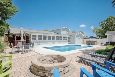 Image de Barbee Beach House: une maison de vacances paisible pour un grand groupe actif
