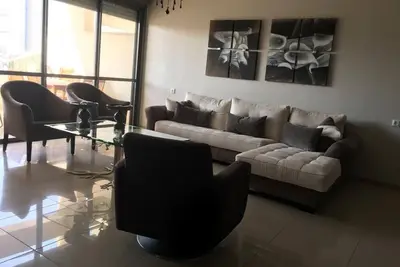 Image de Au centre ville Ashdod, rue Ha Atsmaout