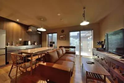 Image de Kyoto / Nishijin area Une annexe d'une maison de ville de luxe rénovée de façon moderne