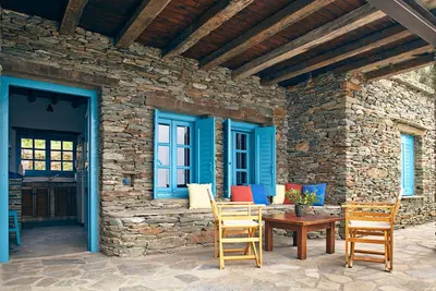 Image de Olea Cottage - Vue imprenable sur la mer, barbecue et jardin