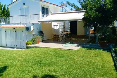Moments de vacances inoubliables dans une villa, un jet de pierre de la mer