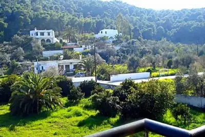 Image de Excellent endroit pour des vacances reposantes, jardin paradisiaque, excellente vue!