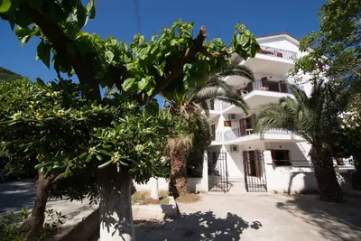 Image de lumineux, magnifique maison