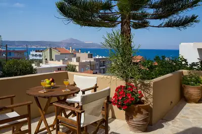 Image de Avra Apartments, Maistros