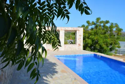 «Villa Zoe» de luxe avec piscine privée à Drepano, Nauplie, Argolide