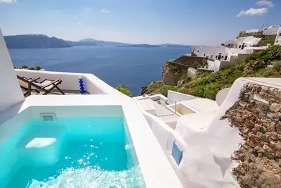 Image de villa Paride, suite lune de miel / vue imprenable sur l'océan - vue sur le volcan! Νew hot tube!