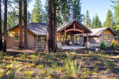 Image de 56318 Trailmere Circle: 5 Br / 4. 5 Ba maison à Bend, 12 personnes