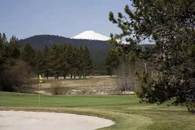Image de 10 Fairway Lane: 5 Br / 7. 5 Ba maison à Sunriver, 14 personnes