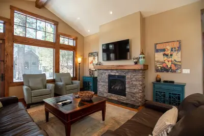 Image de Cabane 30 Caldera: 3 Br / 4 Ba cabine Ă Bend, pour 8 personnes