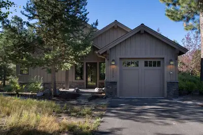 Image de 32 Cabines Caldera: 3 cabines Br / 4 Ba Ă Bend, pour 8 personnes