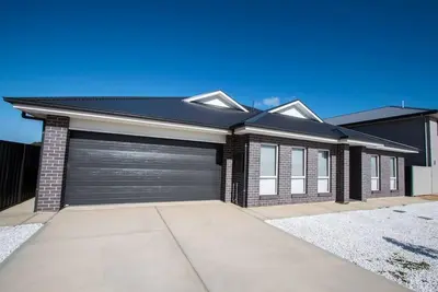 Image de Serene Shores - Wellington Est
