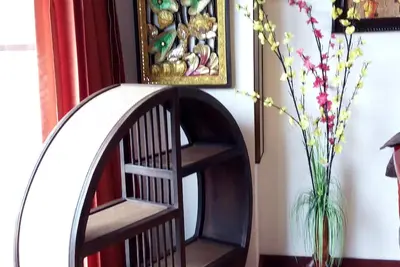 Image de Condo de charme en bord de mer avec balcon