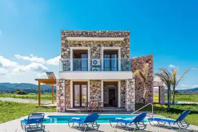 Diagoras Villa -Fanes