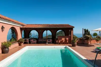 Holiday Mansion Bandama by VillaGranCanaria