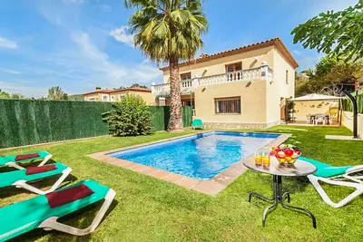 Image de Club Villamar - Accueillante villa avec piscine privée et vues imprenables pour des vacances en. . .