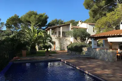 Image de Tamariu Propriété privée de 24 acres avec Villa, pool-house, piscine et jardin