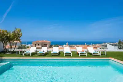 Image de Villa Valentina Vue Mer Piscine CHAUFFÉE