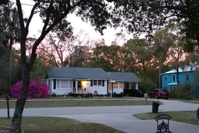 Image de Charmant petit bungalow de deux chambres à proximité de Daytona Beach et Disney