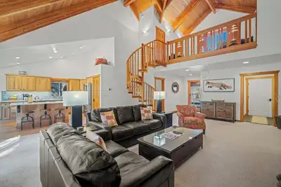 Image de 12 White Alder Lane: 3 Br / 3 Ba maison Ă Sunriver, 7 personnes