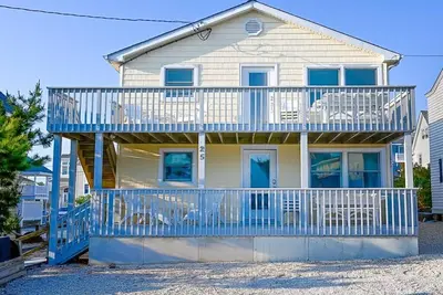 Image de Logement de 3 chambres à Brant Beach