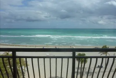 Image de Direct Oceanfront Hollywood Beach