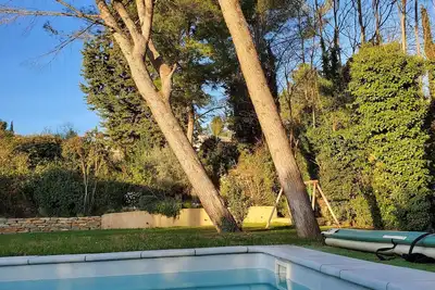 Image de Ecrin de verdure à Aix en Provence Luxueuse maison climatisée piscine 8 pers.