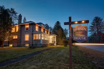 Image de Nouveau! 'Hudson House' historique avec 3 hectares de Gore Mtn