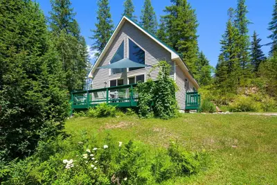 Image de Sunny Cottage près du parc national des Glaciers et de la fourche nord de la rivière Flathead