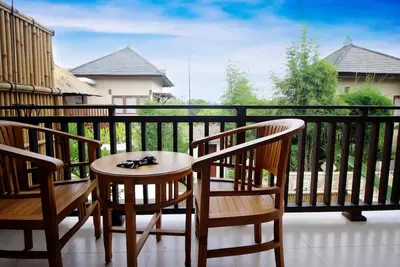 Image de Villa avec piscine privée dans le village de Singakerta