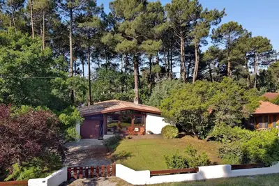 Image de Villa familiale, 115m2, architecturée, avec jardin, entre Bassin et Océan