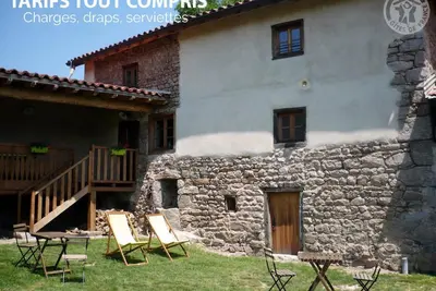Image de Gîte cosy avec poêle à bois, terrasse, et jardin - Proche station ski et activités nature