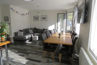 Image de Une superbe maison de 5 chambres 10 personnes au coeur du village de Sarrancolin