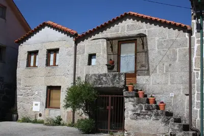 Image de Maison en pierre Ă Viseu