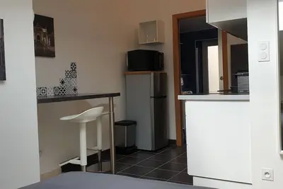 Image de charmant studio en cœur de ville au calme