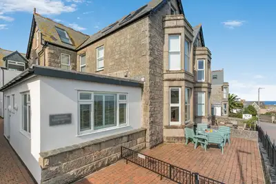Image de 9 Lyonesse Apartments