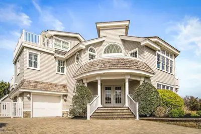 Image de Vous rêvez d'une retraite à terre qui vous coupera le souffle? Vous l'avez trouvé.