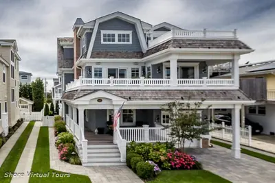 Image de La propriété Beach Block se trouve à quelques pas des boutiques et des restaurants