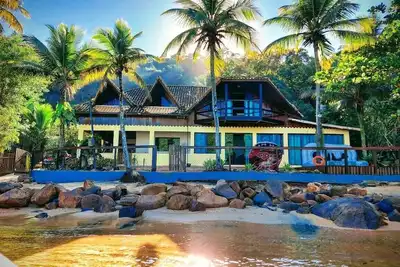 Beach House à Ilha Grande (Angra dos Reis) à 2 mètres de la mer